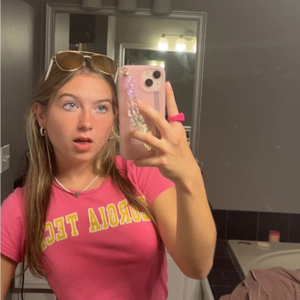 Meet your Posher, Keira